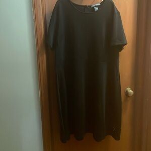 Avon signature collection black crew neck dress with laser cut hem